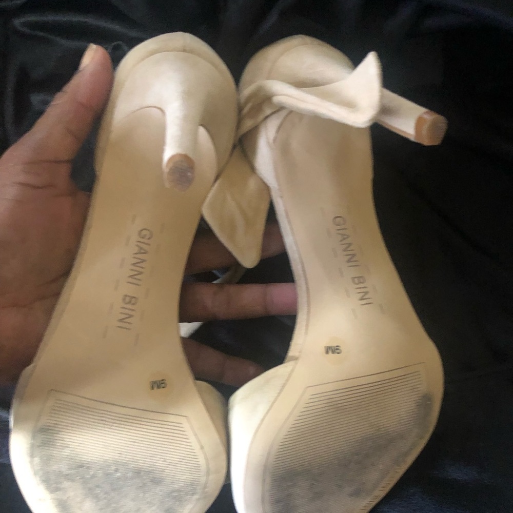 Sandals - Picture 3 of 3